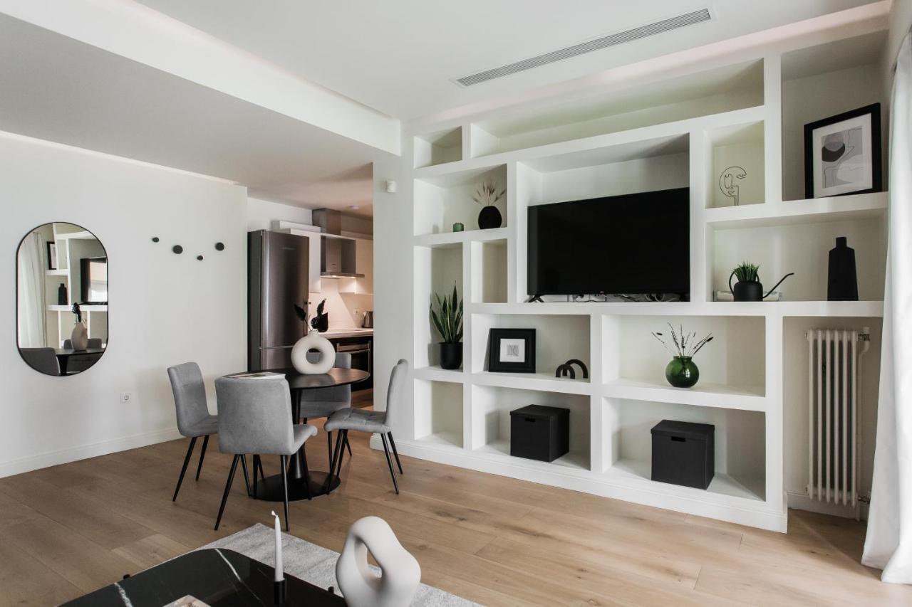 Striking Apartments In Kolonaki By Upstreet 아테네 외부 사진